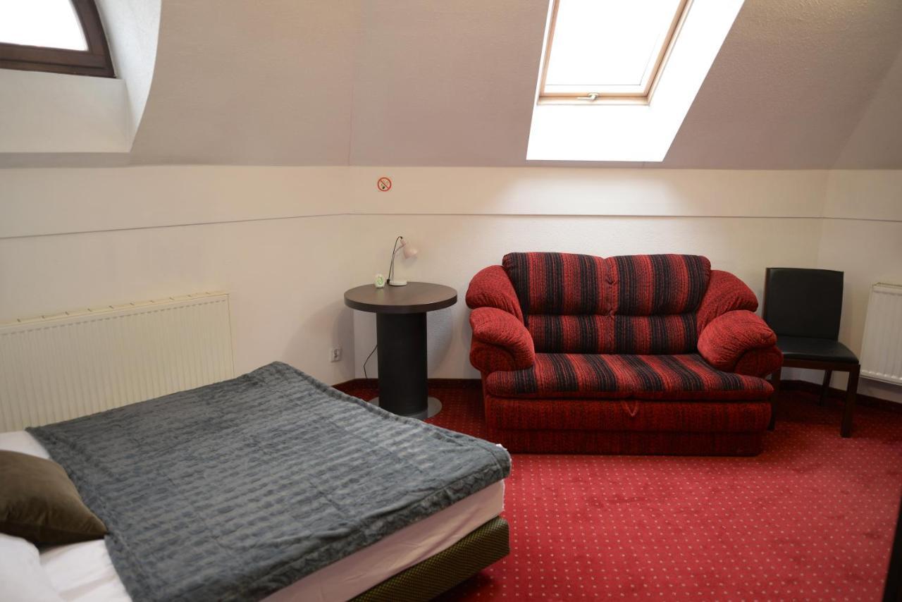Bed & Breakfast Gosciniec Czarci Mlyn Bedzin