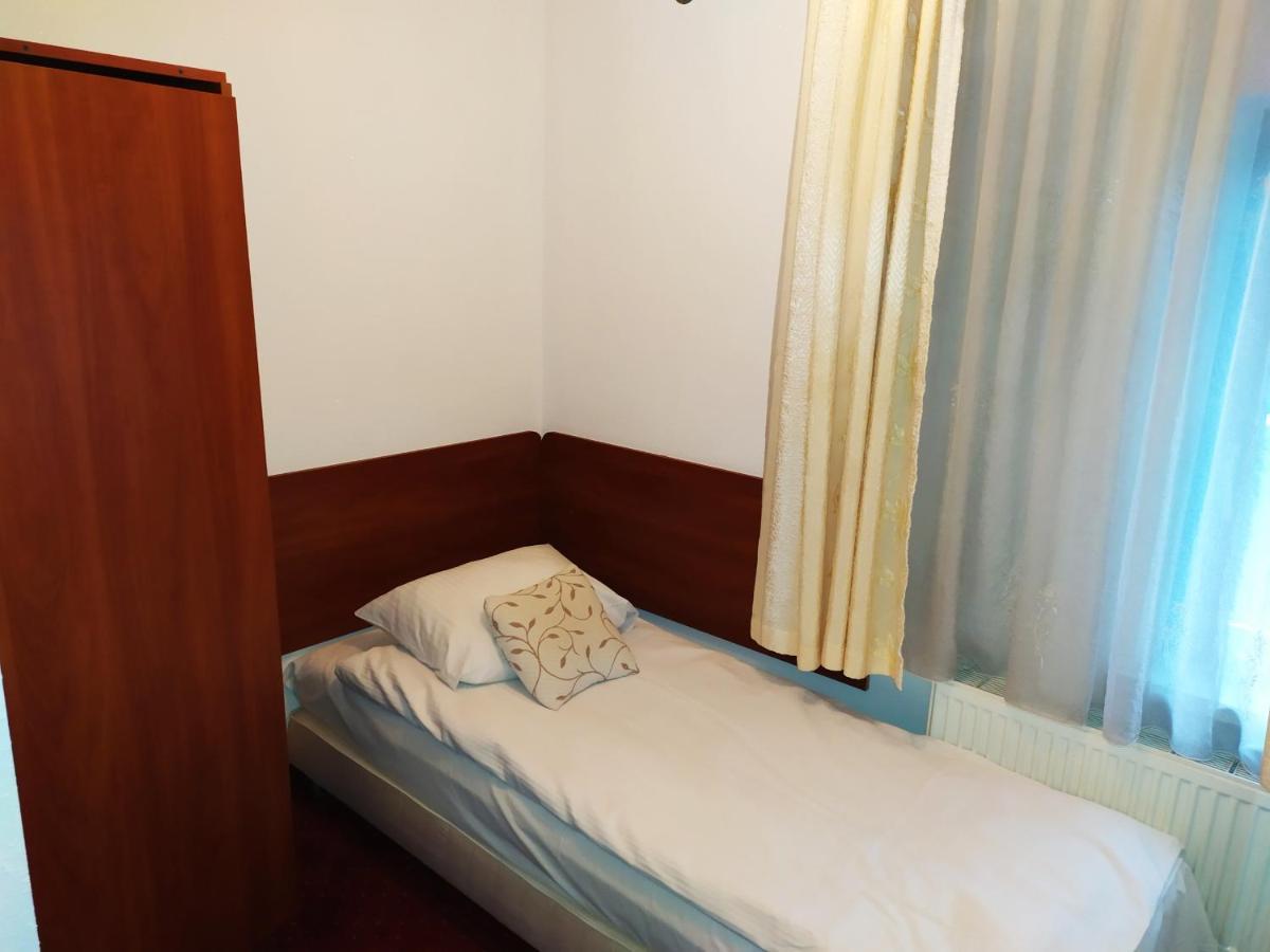 Gosciniec Czarci Mlyn Bed & Breakfast 3*